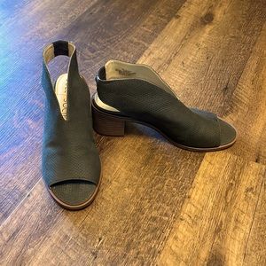 Sole Society Sandals